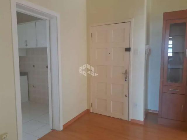 Apartamento venda em Medianeira, Porto Alegre
