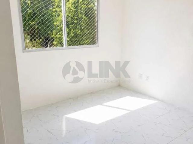 Apartamento venda em Vila Safira, Porto Alegre