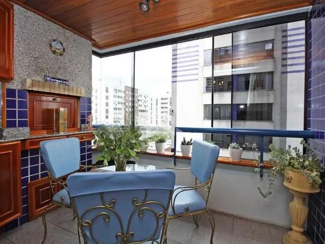 Apartamento venda em Região Geográfica Imediata de Porto Alegre, Região Metropolitana de Porto Alegre