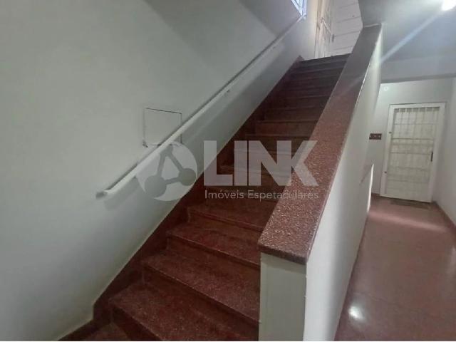 Apartamento venda em Passo da Areia, Porto Alegre
