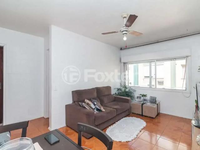 Apartamento venda em Parque dos Maias, Porto Alegre
