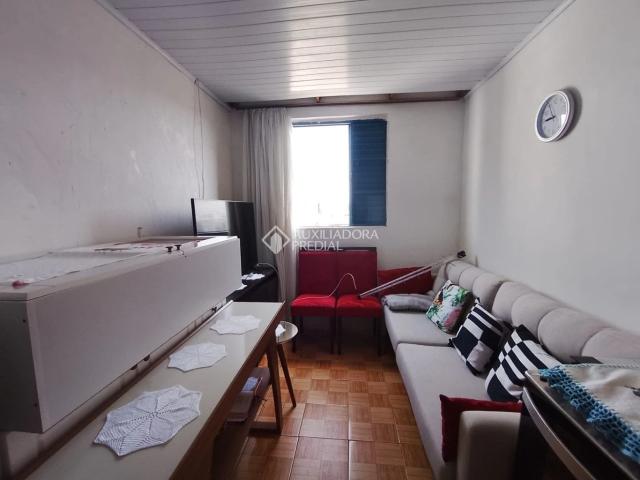 Apartamento venda em Conjunto Habitacional Rubem Berta, Porto Alegre