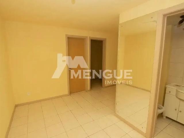 Apartamento venda em Rubem Berta, Porto Alegre