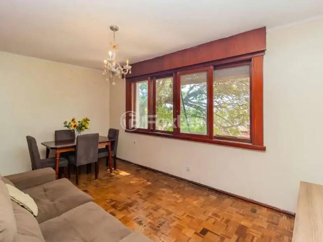 Apartamento venda em São Sebastião, Porto Alegre