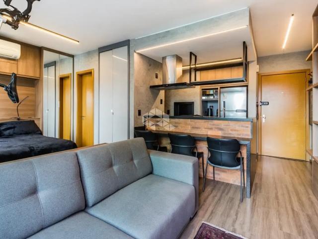 Apartamento venda em Três Figueiras, Porto Alegre
