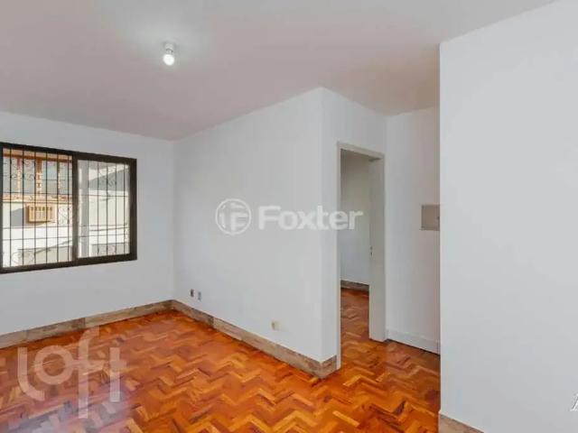 Apartamento venda em Vila Ipiranga, Porto Alegre