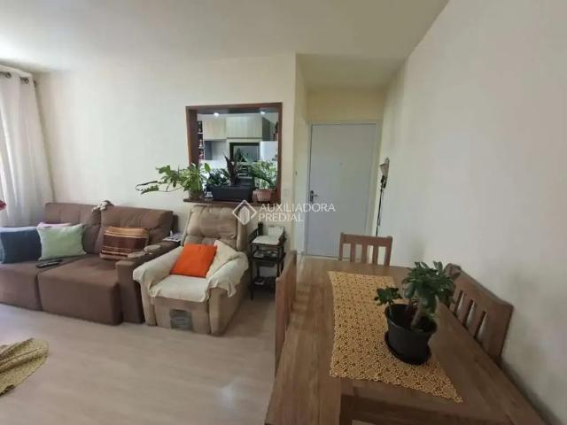 Apartamento venda em Vila Ipiranga, Porto Alegre
