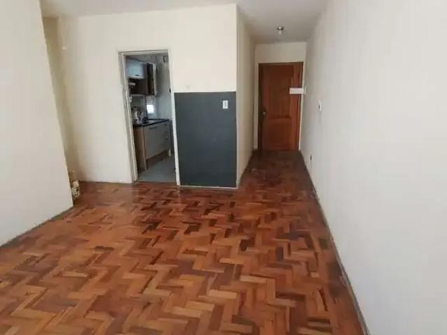 Apartamento venda em Vila Ipiranga, Porto Alegre