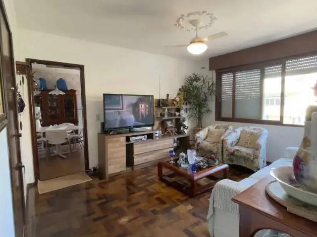 Apartamento venda em Vila Ipiranga, Porto Alegre