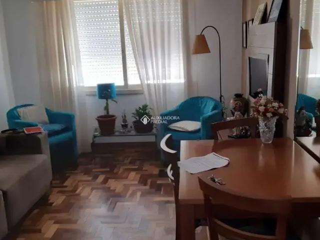 Apartamento venda em Vila Ipiranga, Porto Alegre