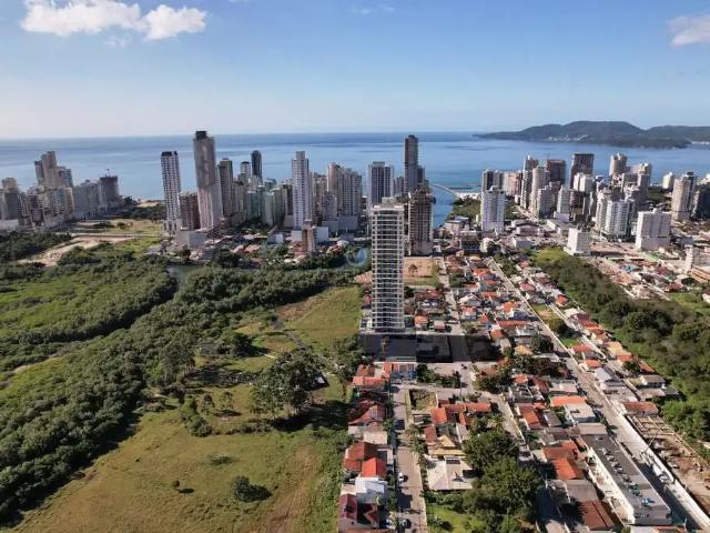 Apartamento venda em Região Geográfica Imediata de Itajaí, Porto Belo