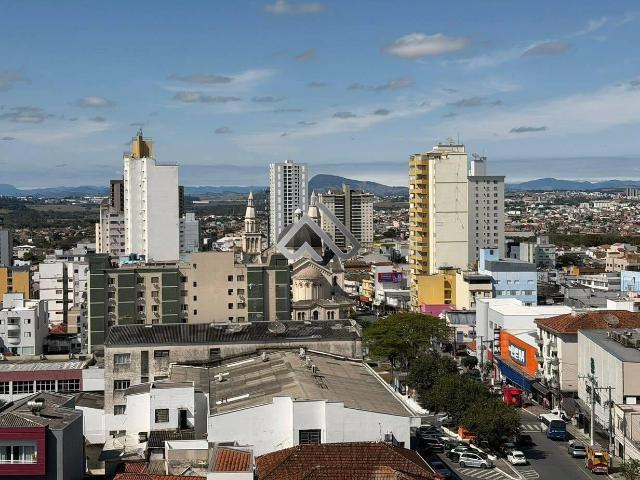 Apartamento venda em Centro, Pouso Alegre