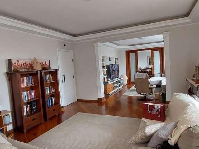 Apartamento venda em Região Geográfica Imediata de Pouso Alegre, Pouso Alegre