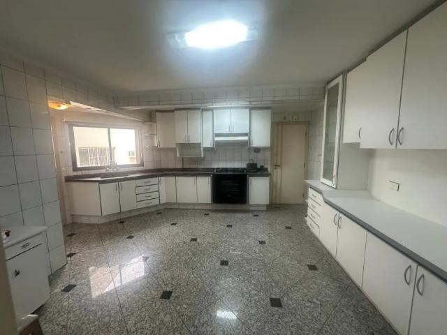 Apartamento venda em Região Imediata de Presidente Prudente, Presidente Prudente