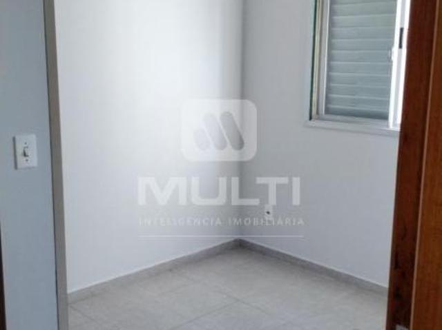 Apartamento venda em Região Geográfica Imediata de Uberlândia, Oliveira Fortes