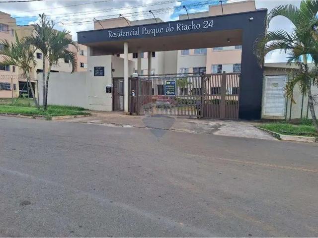 Apartamento venda em Região Geográfica Imediata do Distrito Federal, Região Integrada de Desenvolvimento do Distrito Federal e Entorno