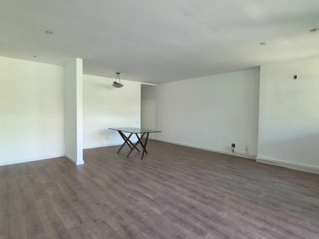 Apartamento venda em Jardim Oceânico, Rio de Janeiro