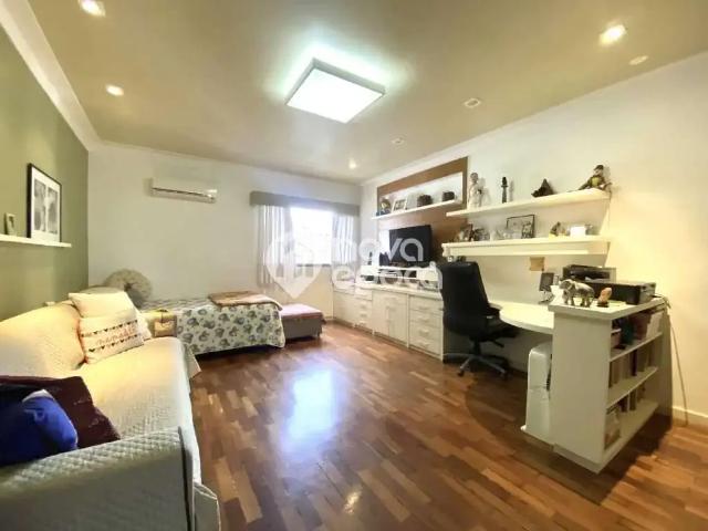 Apartamento venda em Região Geográfica Imediata do Rio de Janeiro, Região Metropolitana do Rio de Janeiro