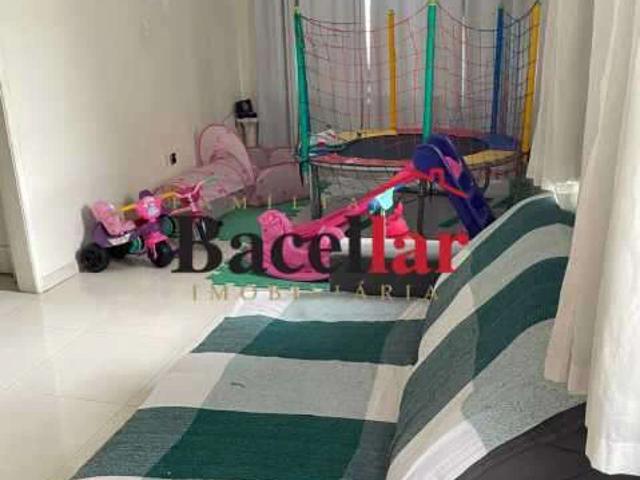 Apartamento venda em Vitória de Manguinhos, Rio de Janeiro
