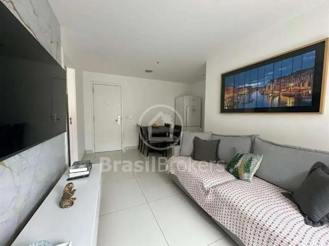Apartamento venda em Santa Marta, Rio de Janeiro