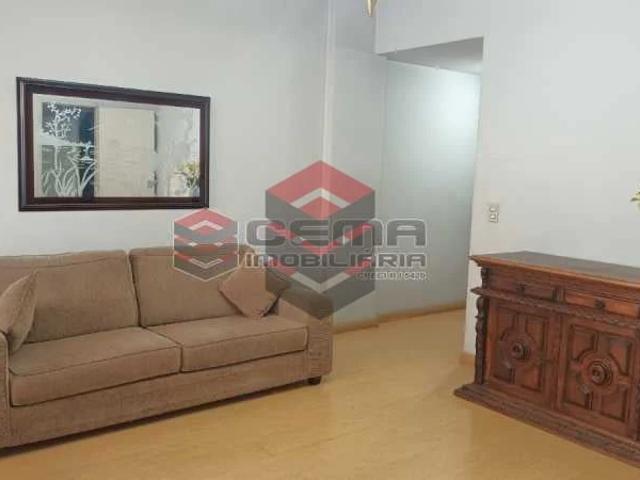 Apartamento venda em Santa Marta, Rio de Janeiro
