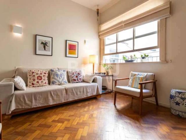 Apartamento venda em Santa Marta, Rio de Janeiro