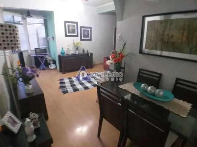 Apartamento venda em Santa Marta, Rio de Janeiro