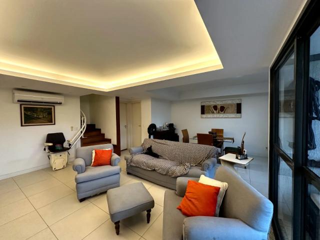 Apartamento venda em Santa Marta, Rio de Janeiro