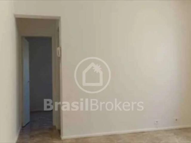Apartamento venda em Parte da Área Residencial de Quintino Bocaiuva, Rio de Janeiro