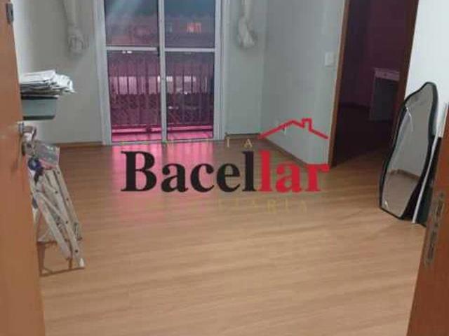 Apartamento venda em Cascadura, Rio de Janeiro