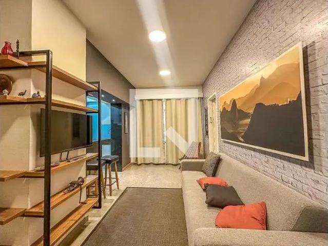 Apartamento venda em Região Geográfica Imediata de Macaé-Rio das Ostras, Macaé