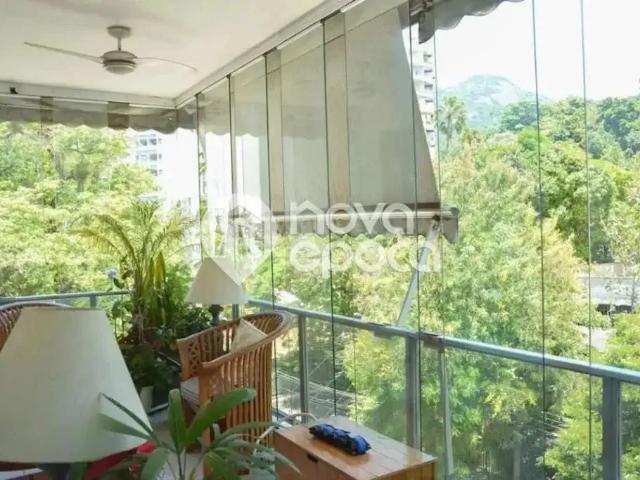 Apartamento venda em Cosme Velho, Rio de Janeiro