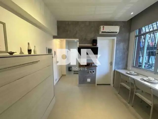 Apartamento venda em Leme, Rio de Janeiro