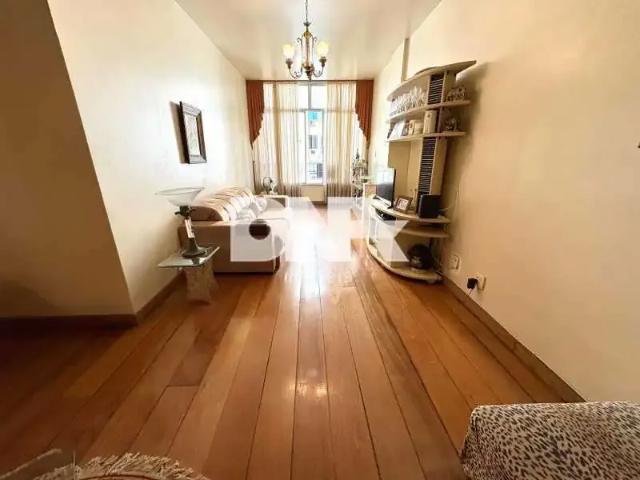 Apartamento venda em Leme, Rio de Janeiro