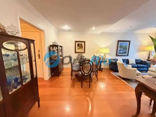 Apartamento venda em Leme, Rio de Janeiro