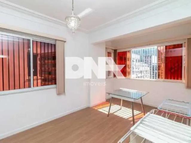 Apartamento venda em Leme, Rio de Janeiro