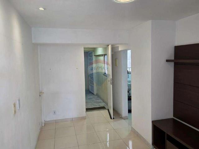 Apartamento venda em Olaria, Rio de Janeiro