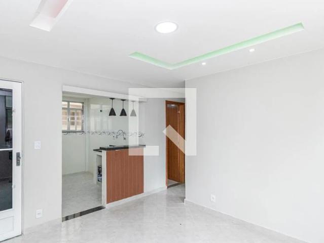 Apartamento venda em Olaria, Rio de Janeiro