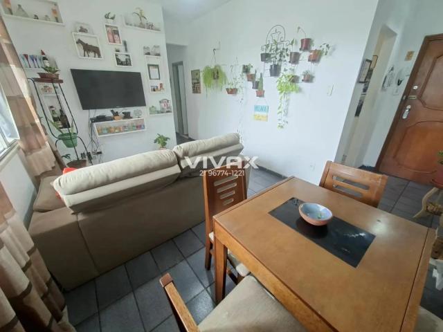Apartamento venda em Todos os Santos, Rio de Janeiro