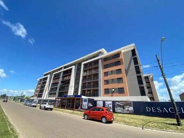 Apartamento venda em Região Geográfica Imediata de Pelotas, Aglomeração Urbana do Sul