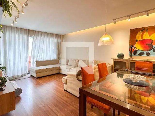 Apartamento venda em Região Imediata de São Paulo, Região Metropolitana de São Paulo