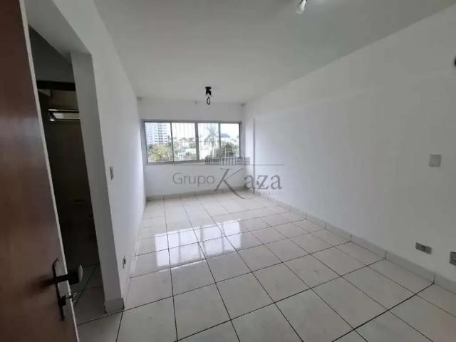 Apartamento venda em Região Imediata de São José dos Campos, Região Metropolitana do Vale do Paraíba e Litoral Norte