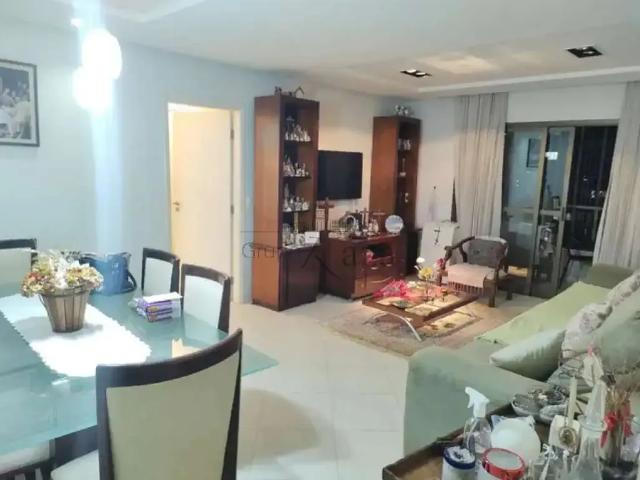 Apartamento venda em Região Imediata de São José dos Campos, Região Metropolitana do Vale do Paraíba e Litoral Norte