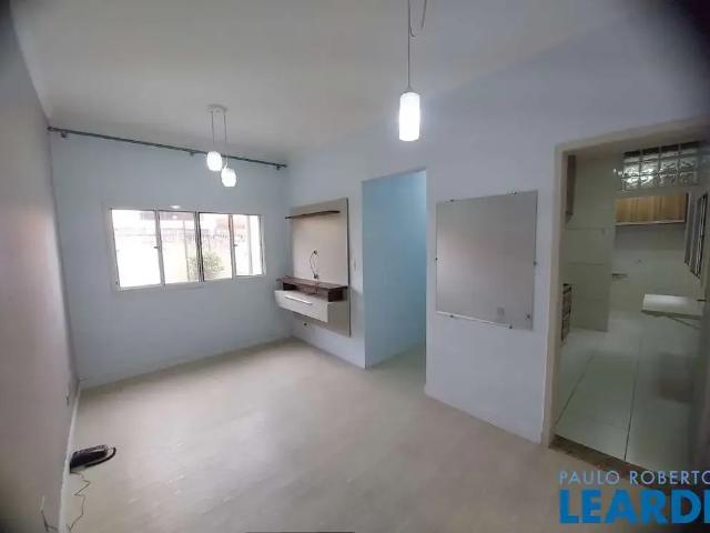 Apartamento venda em Região Imediata de São José dos Campos, Região Metropolitana do Vale do Paraíba e Litoral Norte