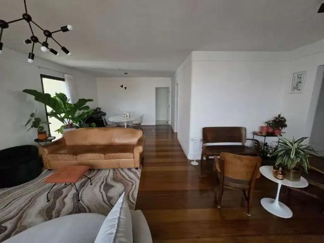 Apartamento venda em Região Imediata de São José dos Campos, Região Metropolitana do Vale do Paraíba e Litoral Norte