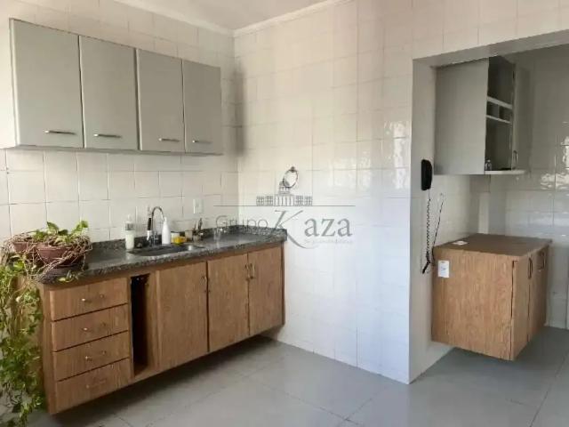 Apartamento venda em Região Imediata de São José dos Campos, Região Metropolitana do Vale do Paraíba e Litoral Norte
