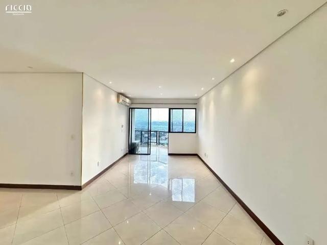 Apartamento venda em Região Imediata de São José dos Campos, Região Metropolitana do Vale do Paraíba e Litoral Norte