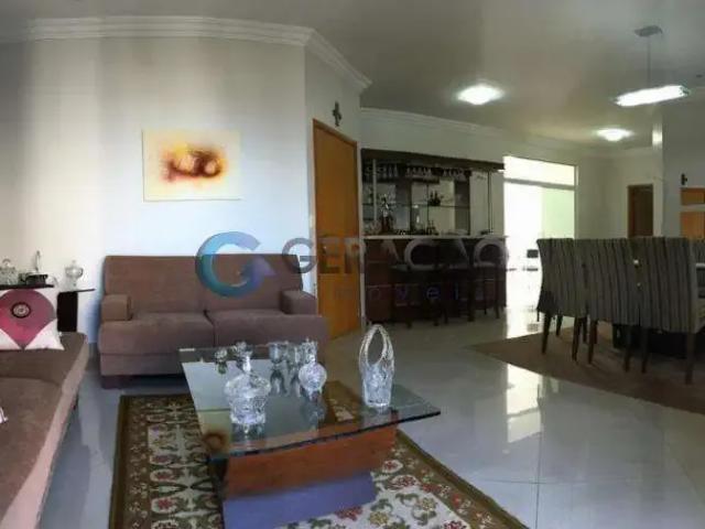 Apartamento venda em Região Imediata de São José dos Campos, Região Metropolitana do Vale do Paraíba e Litoral Norte