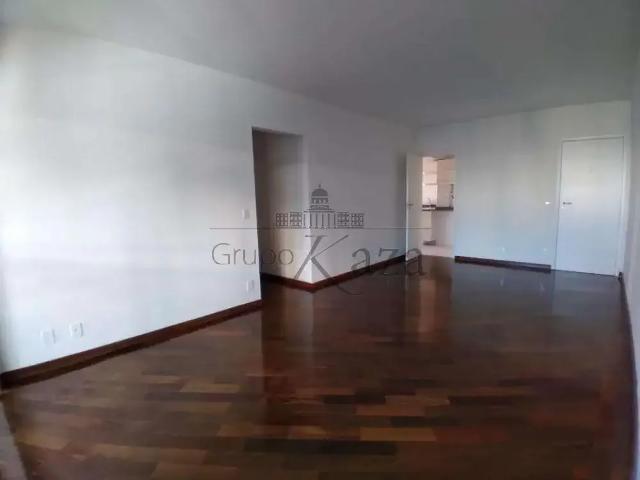 Apartamento venda em Região Imediata de São José dos Campos, Região Metropolitana do Vale do Paraíba e Litoral Norte