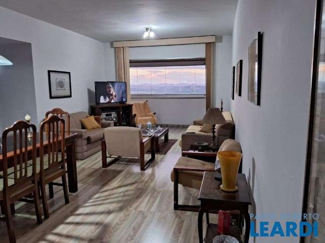 Apartamento venda em Região Imediata de São José dos Campos, Região Metropolitana do Vale do Paraíba e Litoral Norte